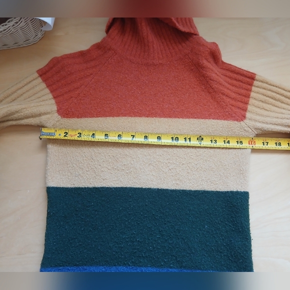 SMARTSET Y2K Turtle Neck Women Size M Colurful Long Sleeve 30% Wool - Picture 7 of 8